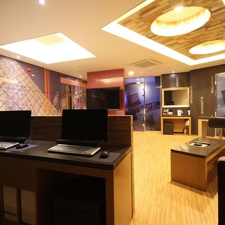 دايجو Khan Motel المظهر الخارجي الصورة